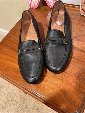 Vionic Loafers 6.5